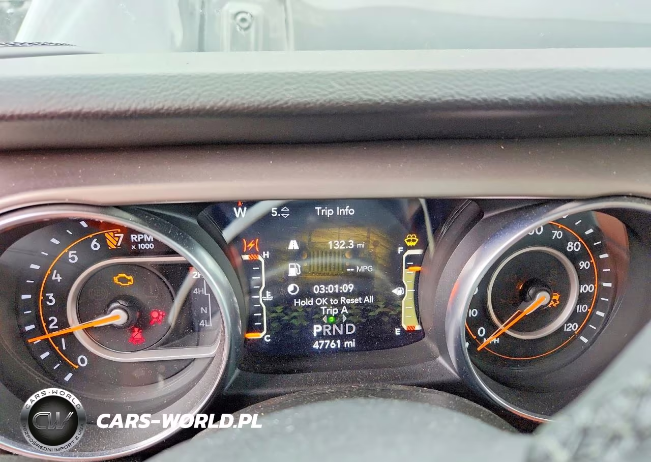 2020 Jeep Gladiator Sport VIN:1C6HJTAG6LL206334 - 9