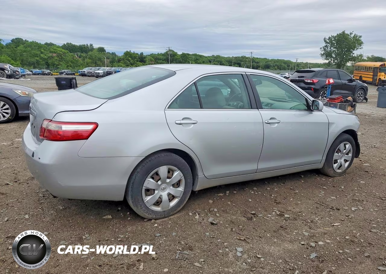 2007 Toyota Camry Ce VIN:4T1BE46KX7U030941 - 3