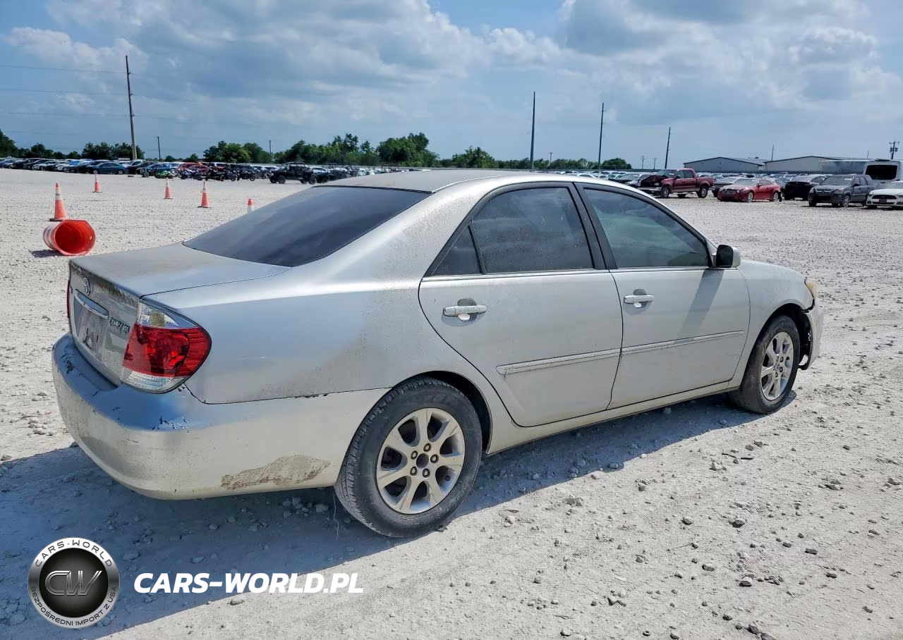 2006 Toyota Camry Xle VIN:4T1BE30K66U157073 - 3