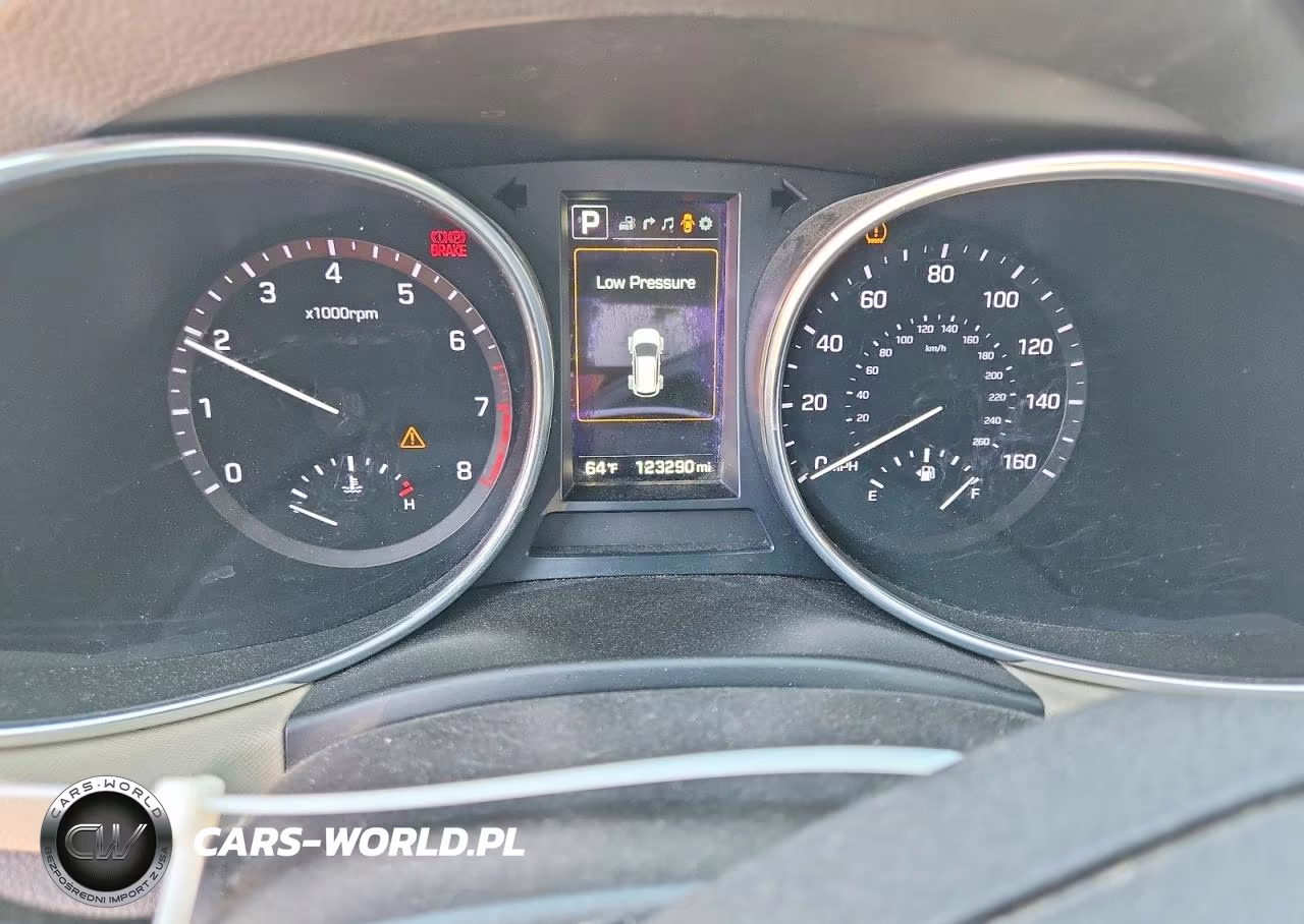 2017 Hyundai Santa Fe Sport 2.0T Ultimate VIN:5XYZW4LA0HG465921 - 9