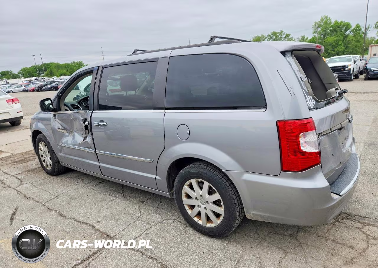 2015 Chrysler Town & Country Touring VIN:2C4RC1BG2FR582910 - 2