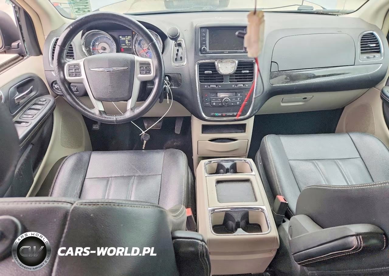 2015 Chrysler Town & Country Touring VIN:2C4RC1BG2FR582910 - 8