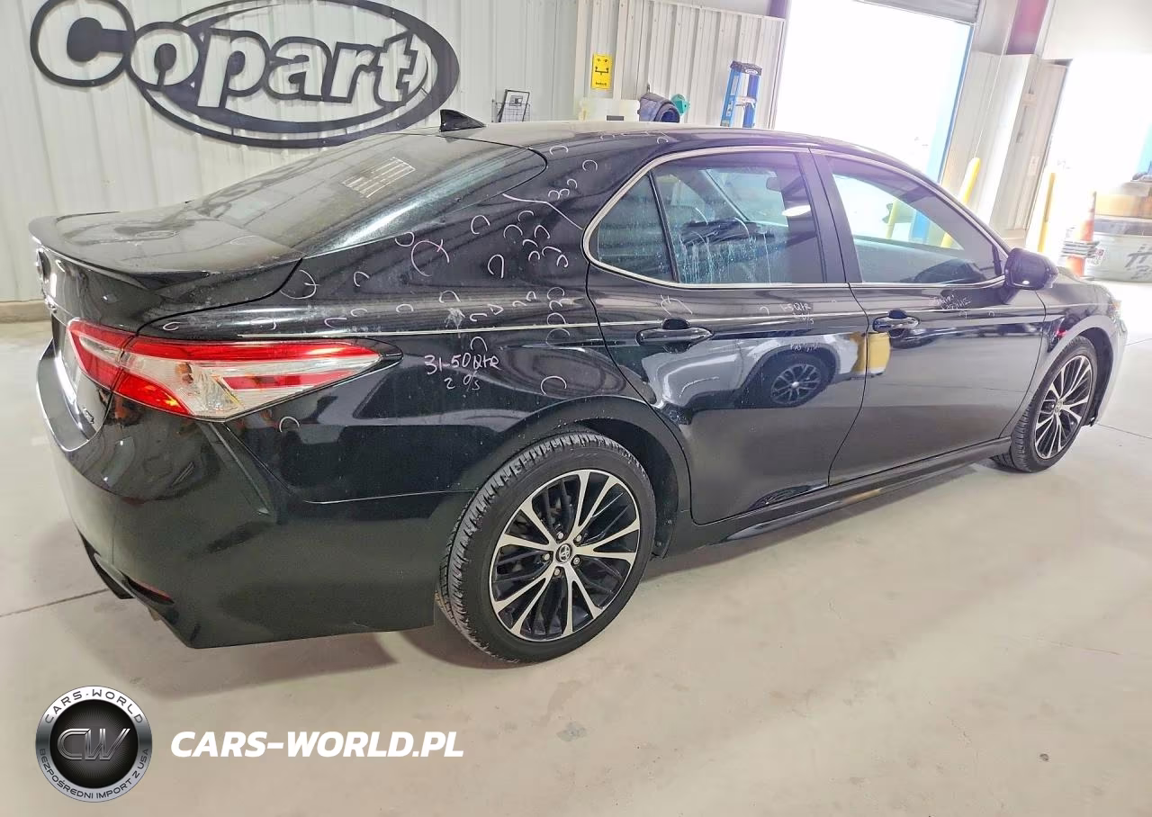 2020 Toyota Camry Se VIN:4T1G11AK7LU873416 - 3