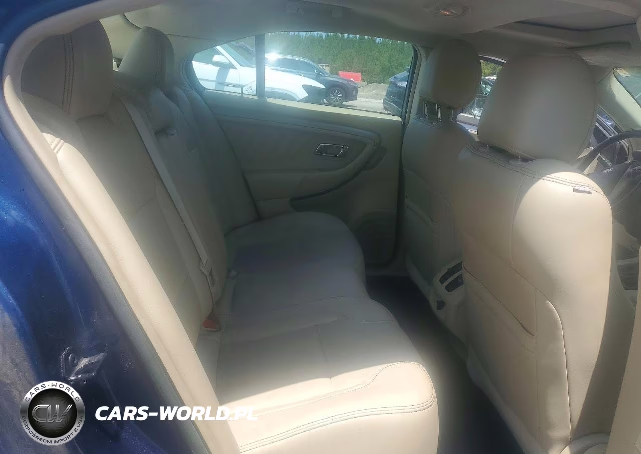 2016 Ford Taurus Sel VIN:1FAHP2E8XGG127743 - 10