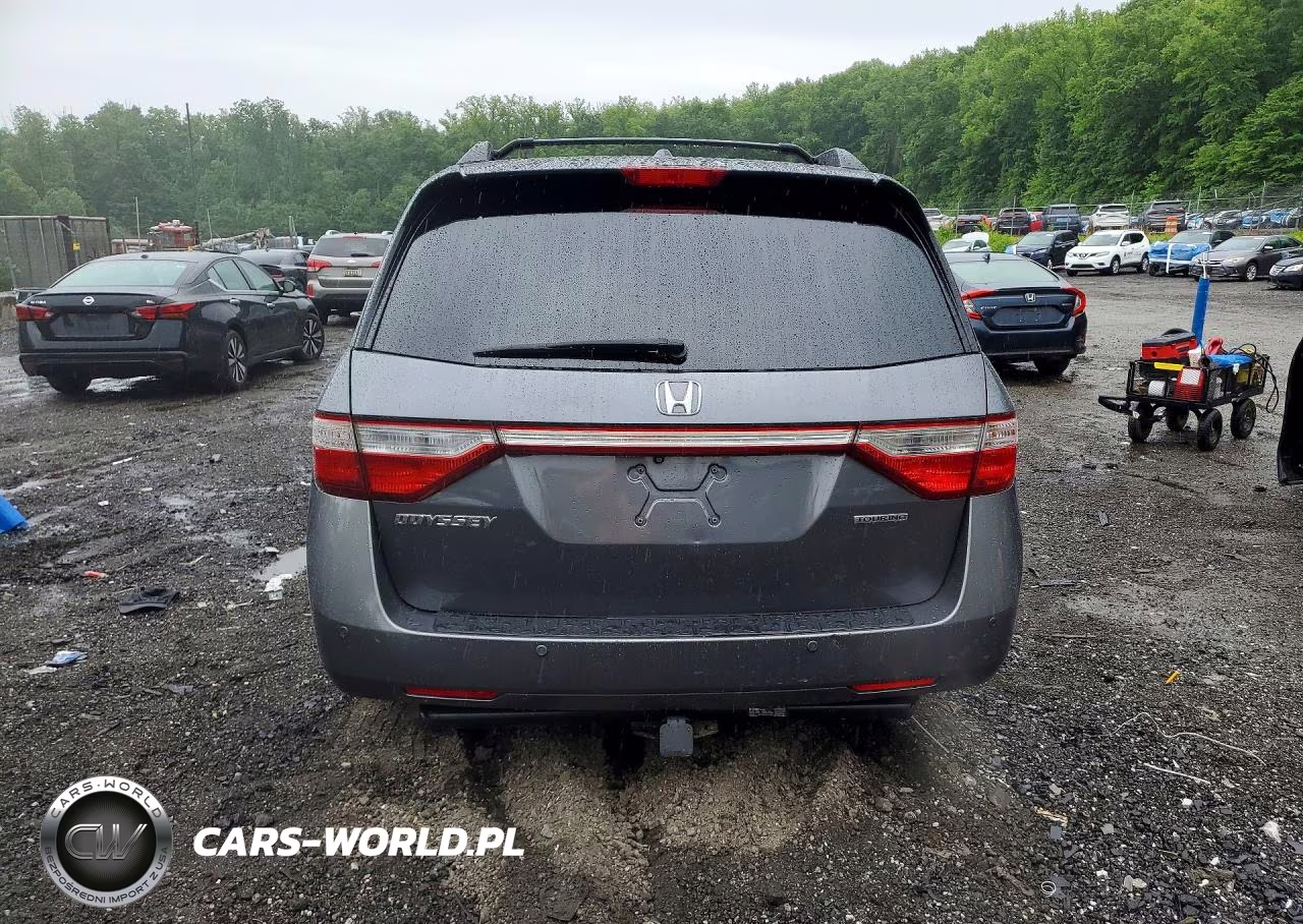 2013 Honda Odyssey Touring VIN:5FNRL5H95DB027197 - 6