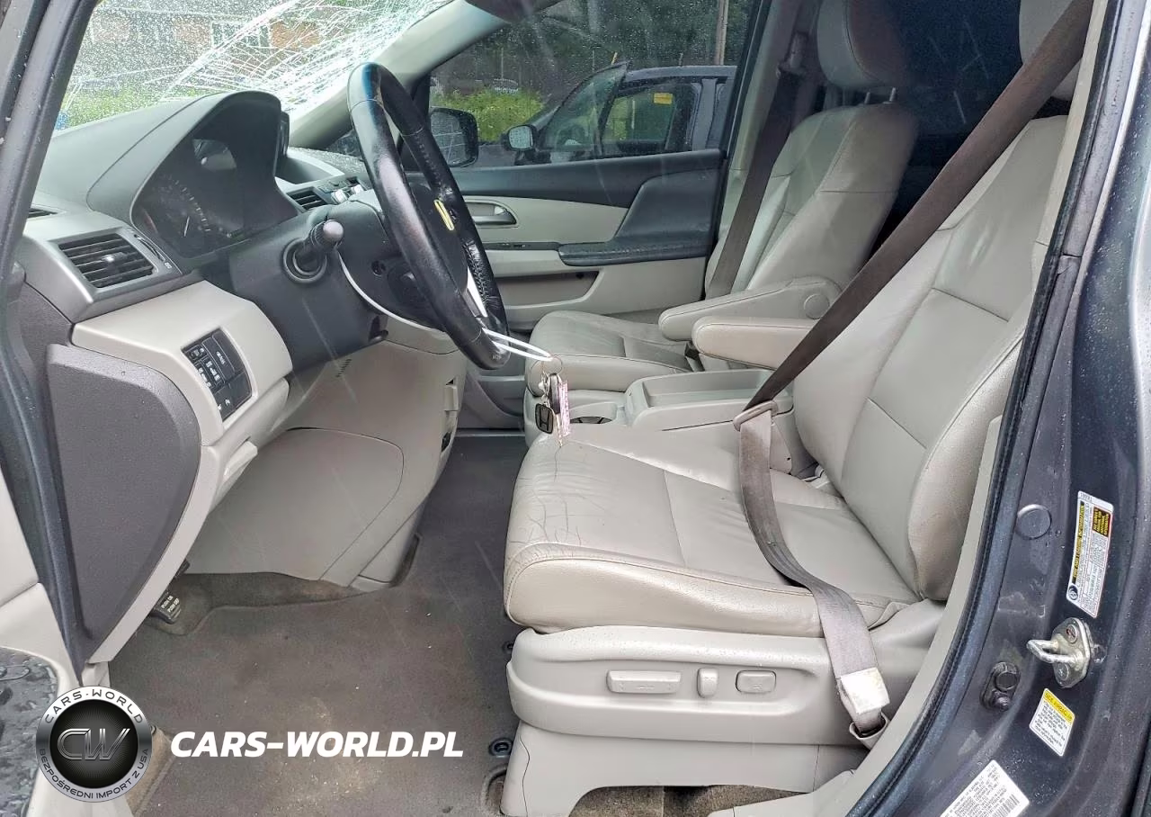 2013 Honda Odyssey Touring VIN:5FNRL5H95DB027197 - 7