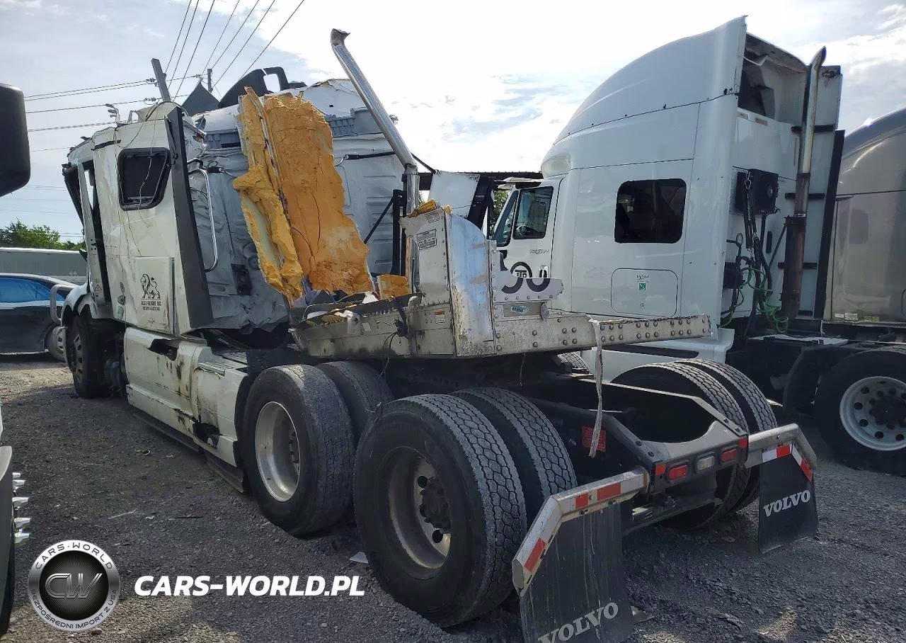 2025 Volvo Vnl Semi Truck VIN:4V4NC9EH2SN671695 - 3