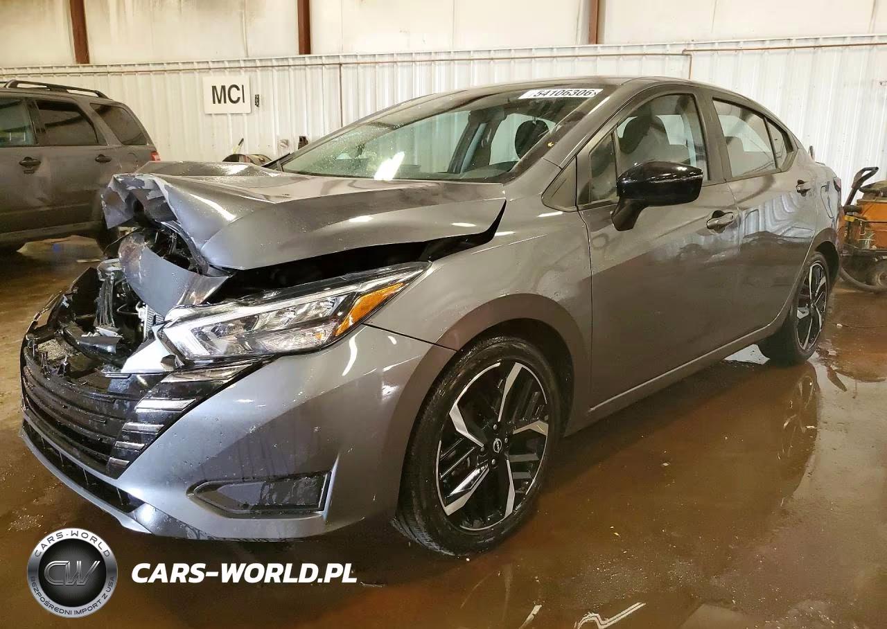 2024 Nissan Versa Sr