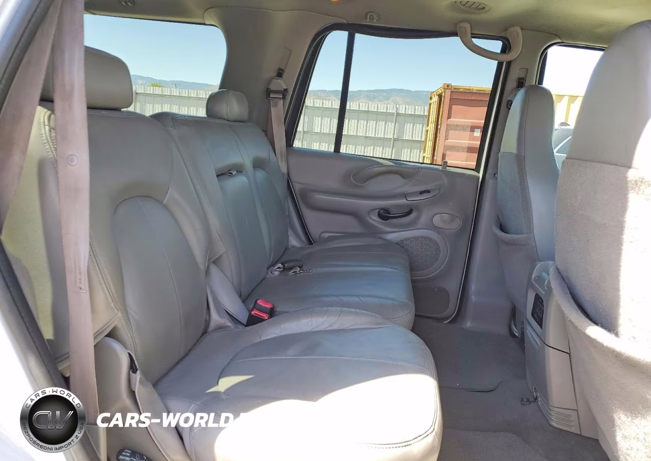 2002 Ford Expedition Xlt VIN:1FMRU15L62LA80065 - 11