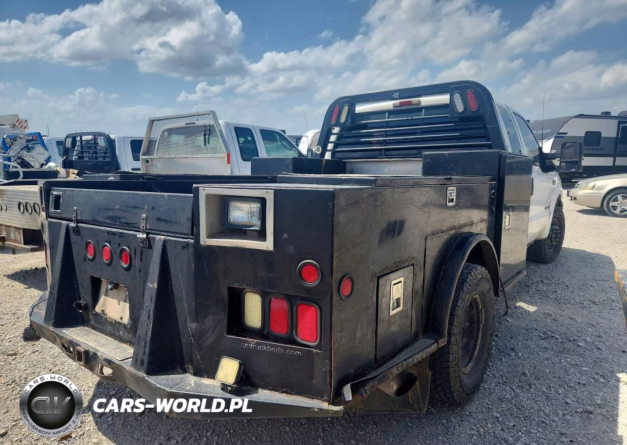 1999 Ford F350 Super Duty VIN:1FTWX32F0XEE11727 - 3