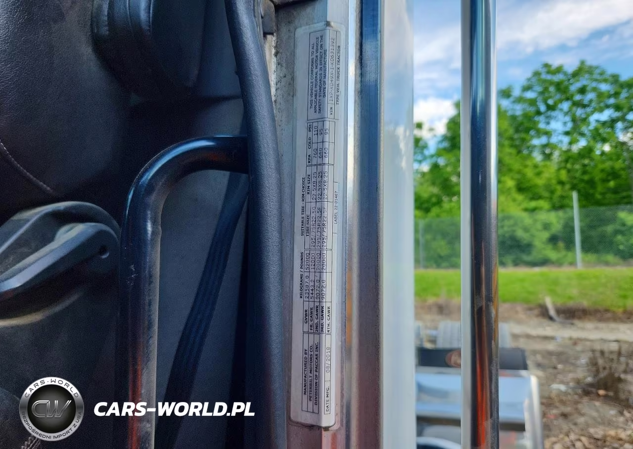 2019 Peterbilt 389 Semi Truck VIN:1XPXD49X1KD631392 - 10