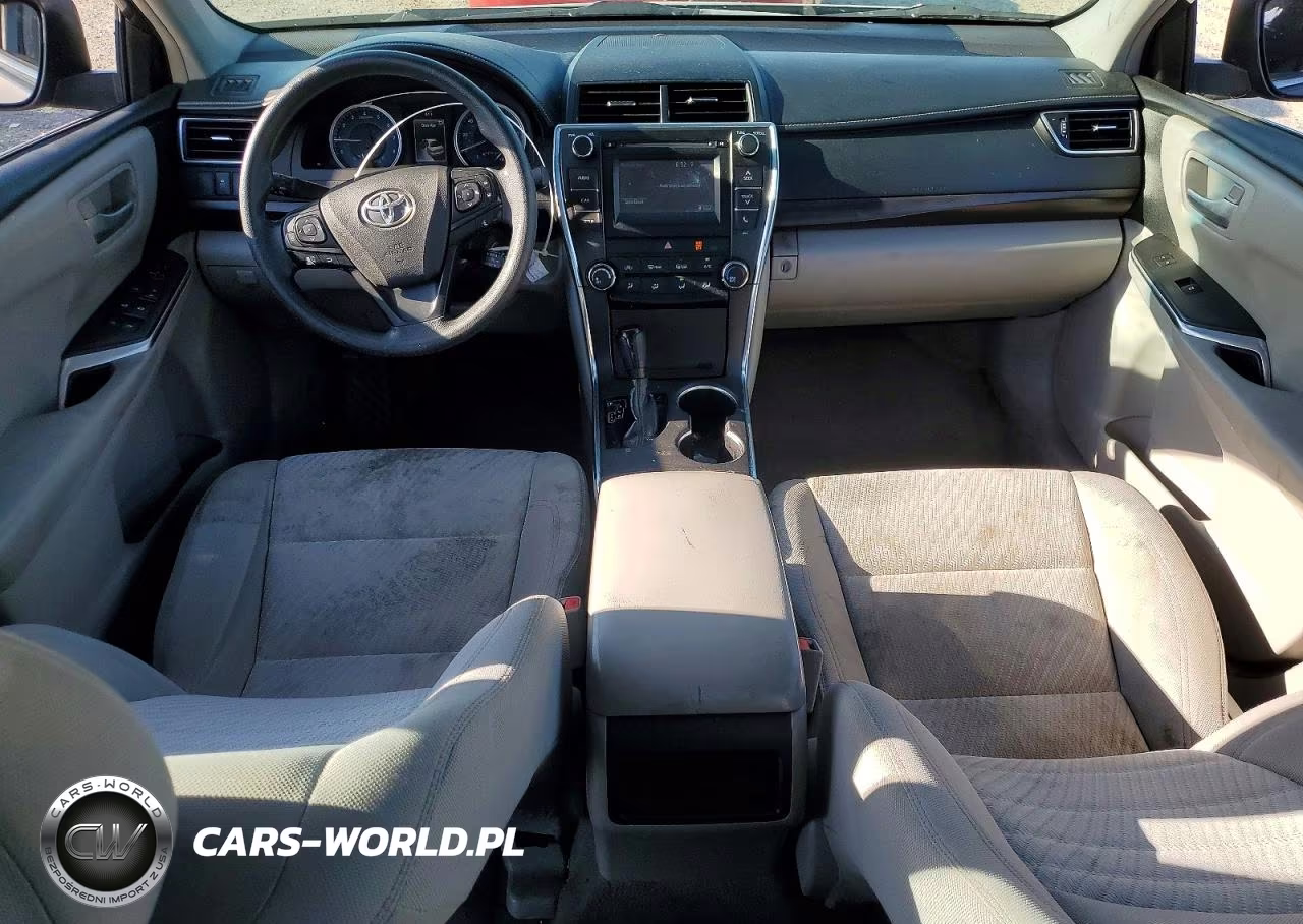 2016 Toyota Camry Le VIN:4T4BF1FK7GR553075 - 8