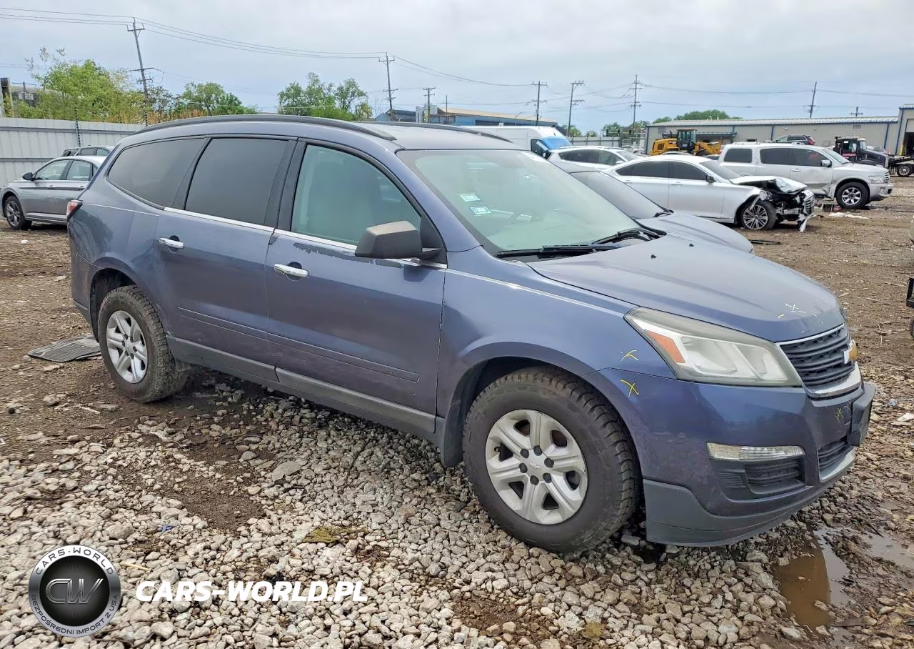 2014 Chevrolet Traverse Ls VIN:1GNKRFED0EJ279455 - 4