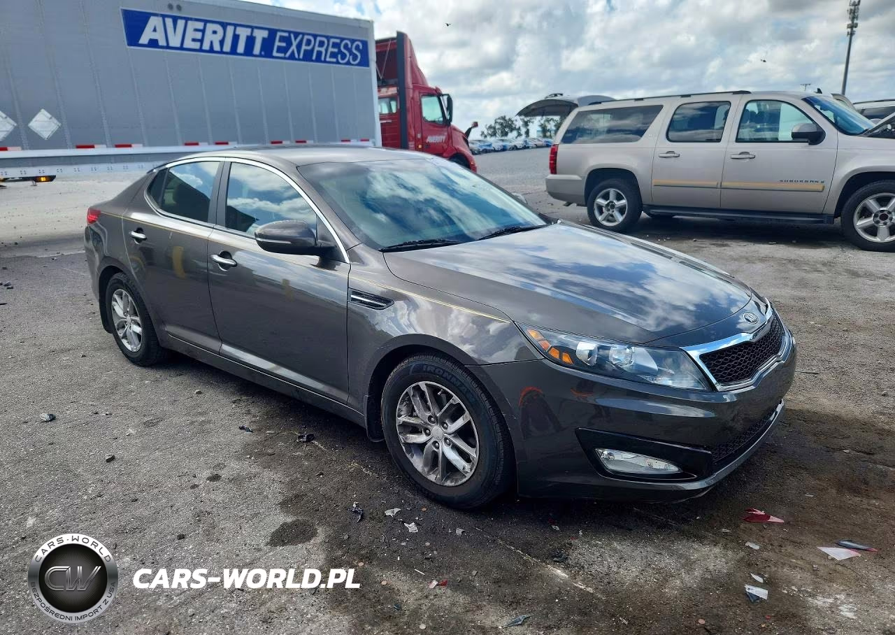 2013 Kia Optima Lx VIN:5XXGM4A78DG119201 - 4