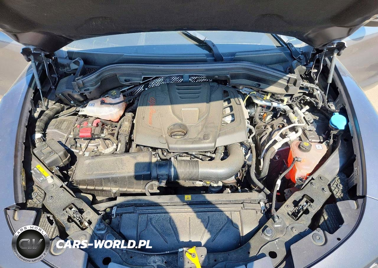 2024 Alfa Romeo Stelvio Ti VIN:ZASPAKBN1R7D76248 - 12