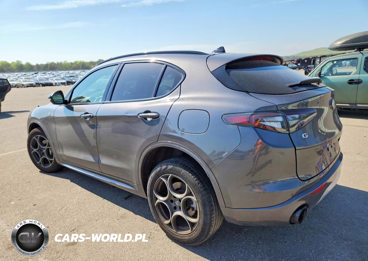 2024 Alfa Romeo Stelvio Ti VIN:ZASPAKBN1R7D76248 - 2