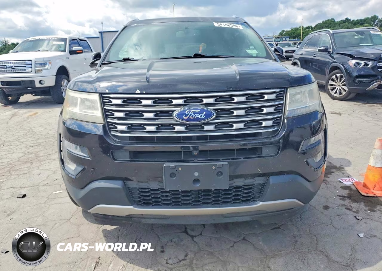 2017 Ford Explorer Limited VIN:1FM5K7F80HGC07055 - 5