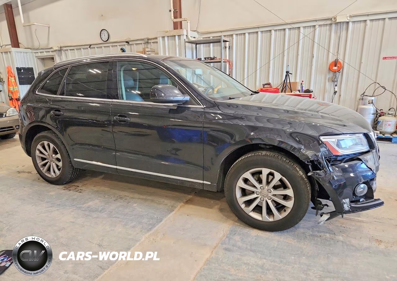 2014 Audi Q5 Premium Plus VIN:WA1LFAFP4EA096538 - 4
