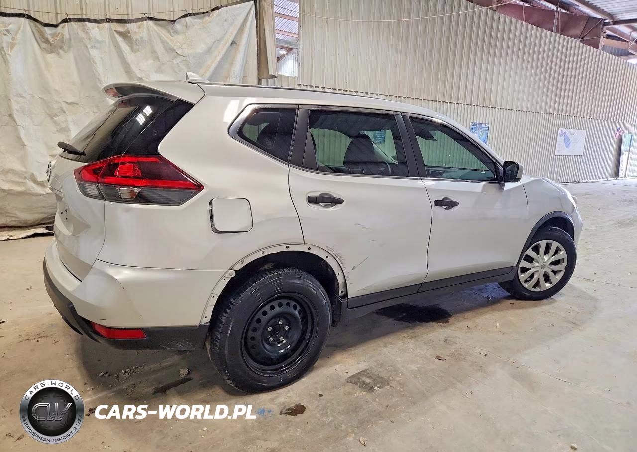 2020 Nissan Rogue S VIN:JN8AT2MT1LW006780 - 3
