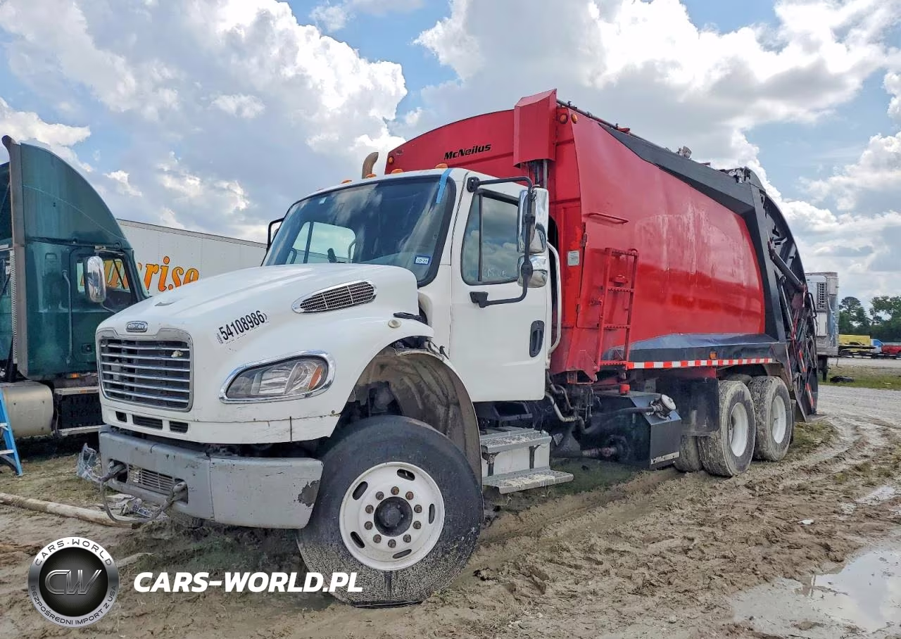 2010 Freightliner Business Class M2 Refuse Truck VIN:1FVHCYBS0ADAT6926 - 2
