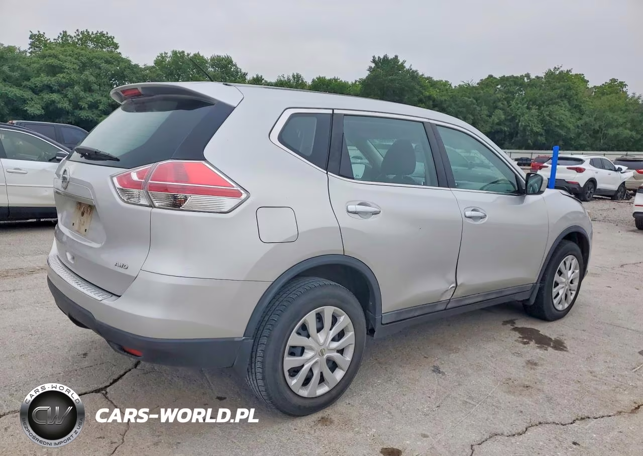 2015 Nissan Rogue S VIN:5N1AT2MV1FC756257 - 3