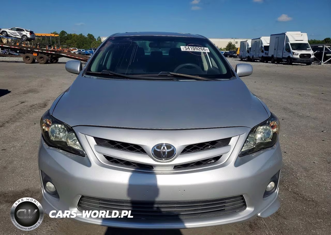 2011 Toyota Corolla S VIN:2T1BU4EE5BC550702 - 5