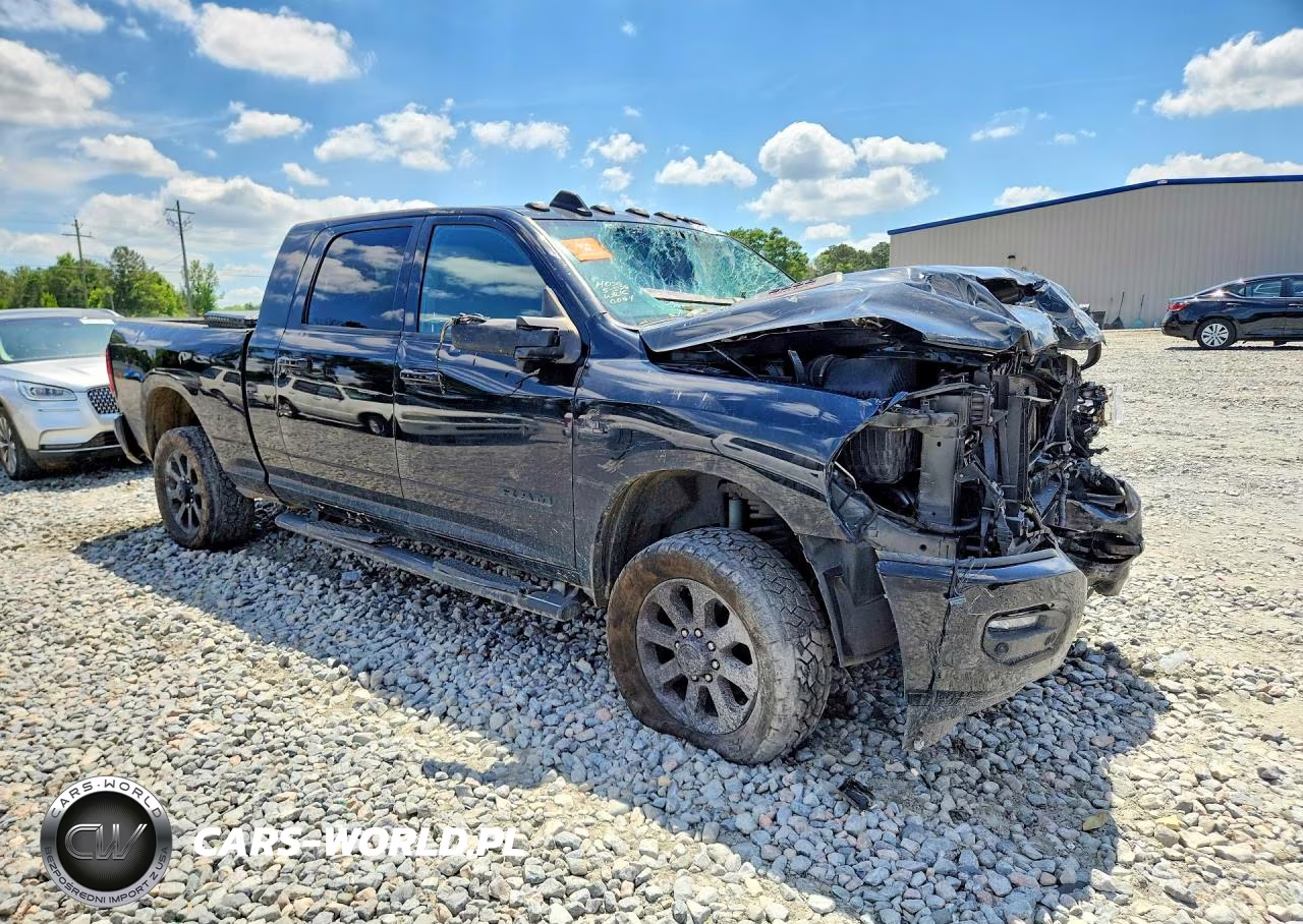2023 Ram 2500 Laramie VIN:3C6UR5NL5PG600064 - 4