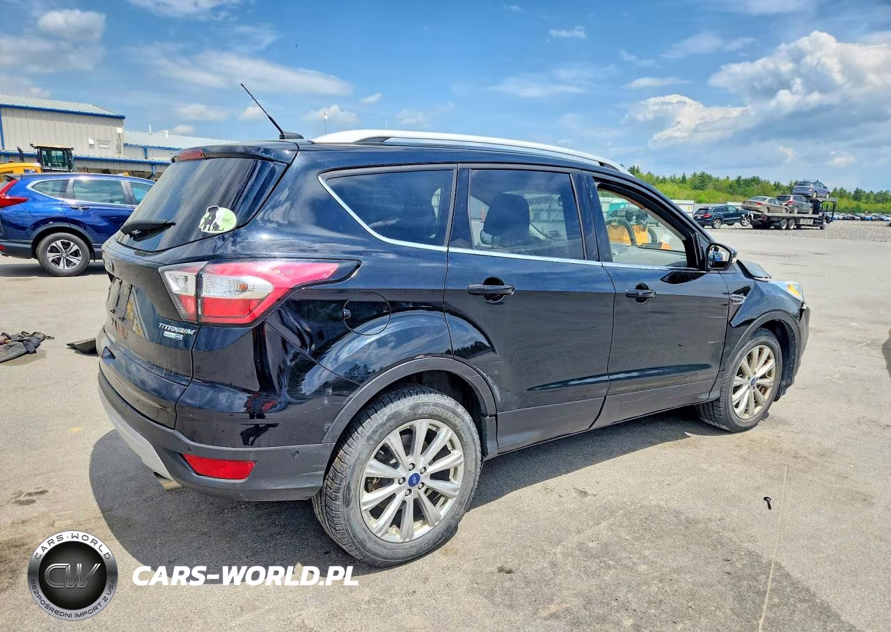 2017 Ford Escape Titanium VIN:1FMCU9JD2HUA07216 - 3