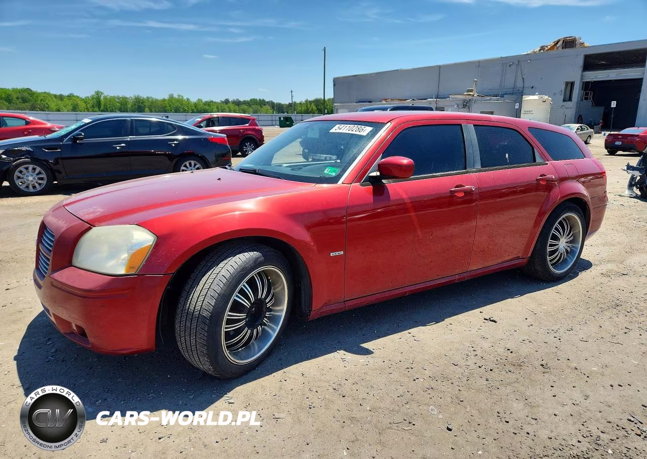 2005 Dodge Magnum R