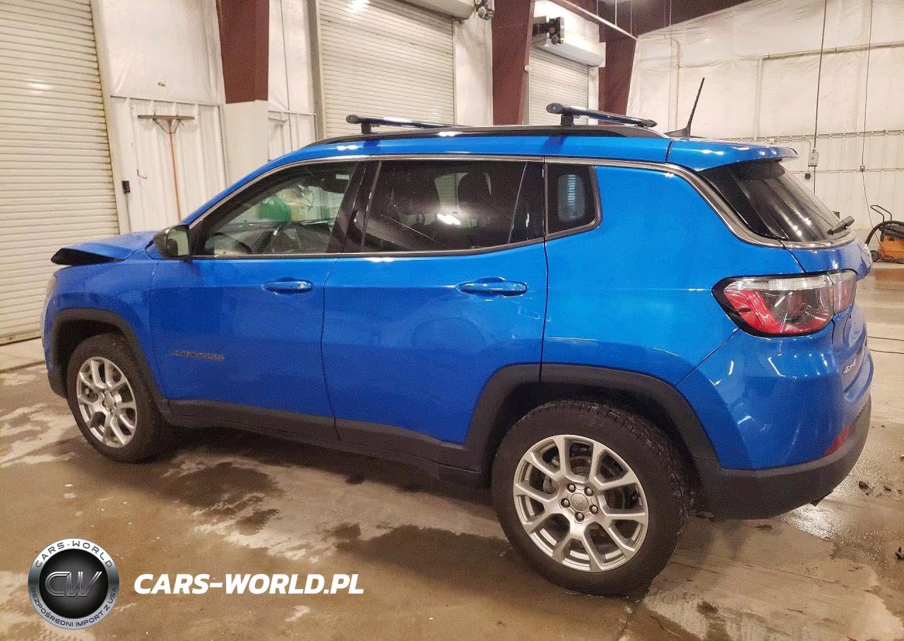 2022 Jeep Compass Latitude Lux VIN:3C4NJDFB0NT221725 - 2