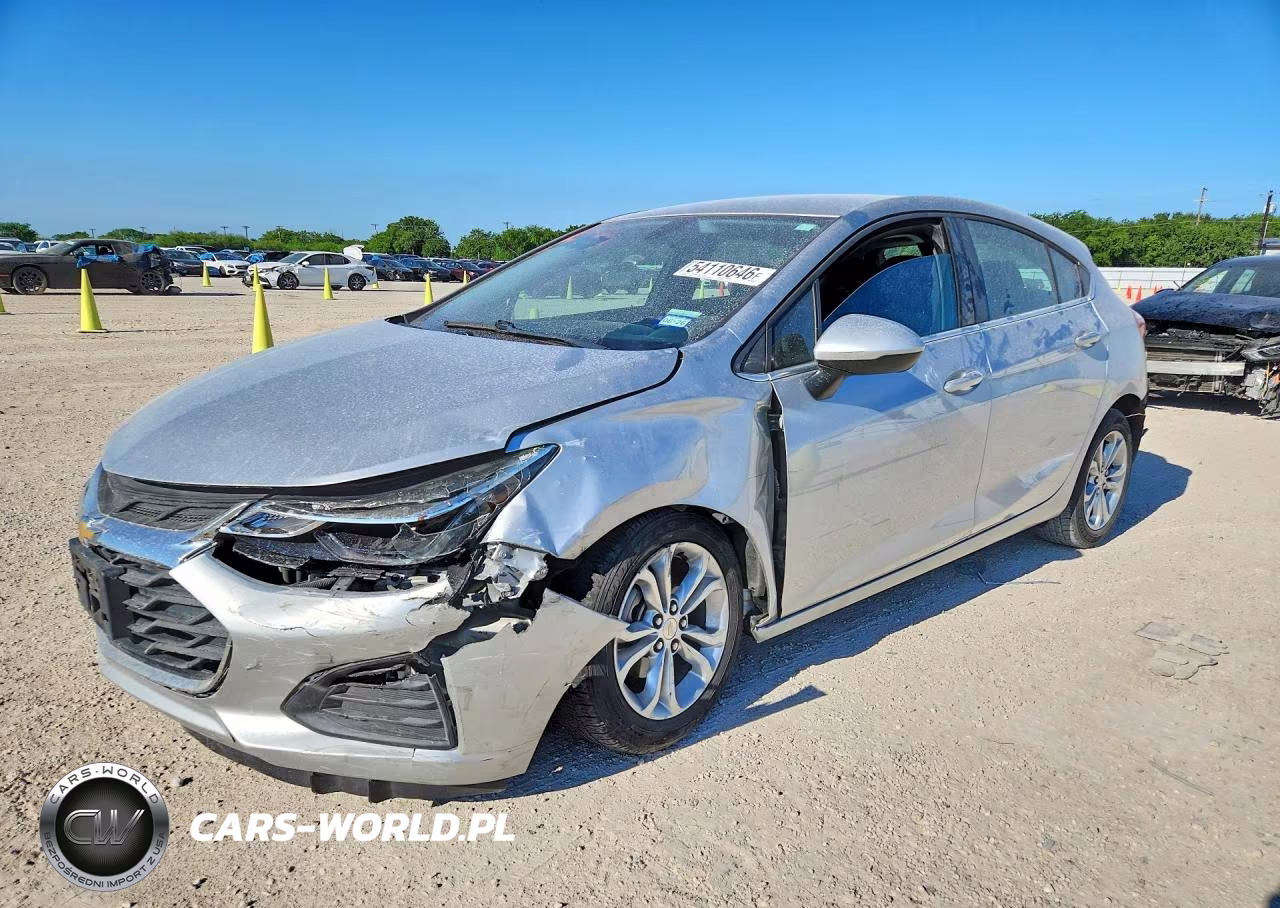 2019 Chevrolet Cruze Lt – zdjęcie 1 z 13