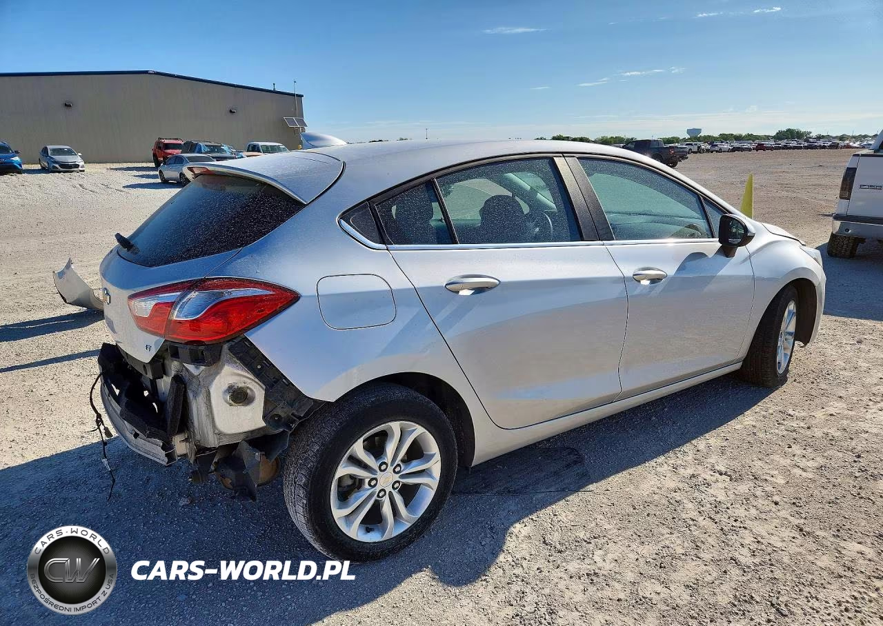 2019 Chevrolet Cruze Lt VIN:3G1BE6SM6KS540826 - 3