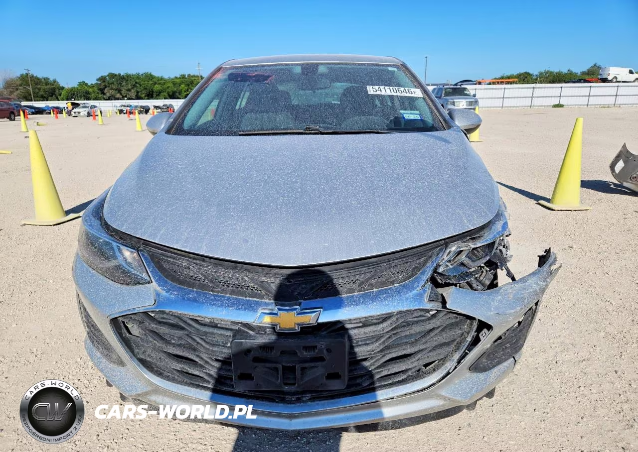 2019 Chevrolet Cruze Lt VIN:3G1BE6SM6KS540826 - 5