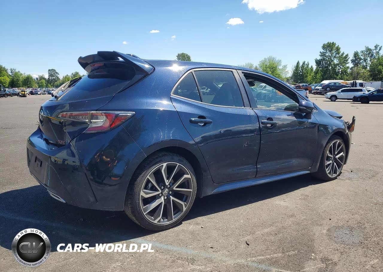 2020 Toyota Corolla Xse VIN:JTNC4RBE7L3091975 - 3