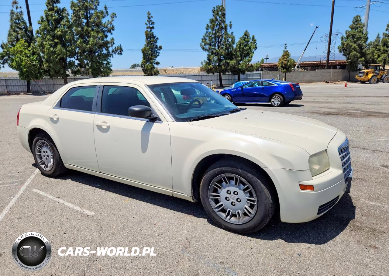 2007 Chrysler 300 VIN:2C3LA43RX7H804652 - 4
