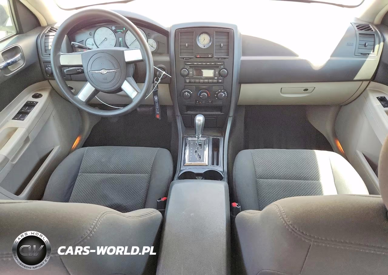 2007 Chrysler 300 VIN:2C3LA43RX7H804652 - 8