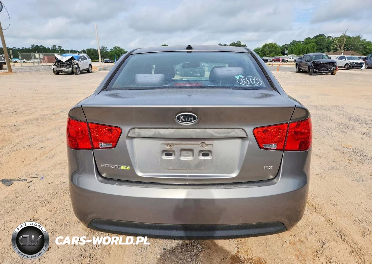 2012 Kia Forte VIN:KNAFU4A29C5558178 - 6