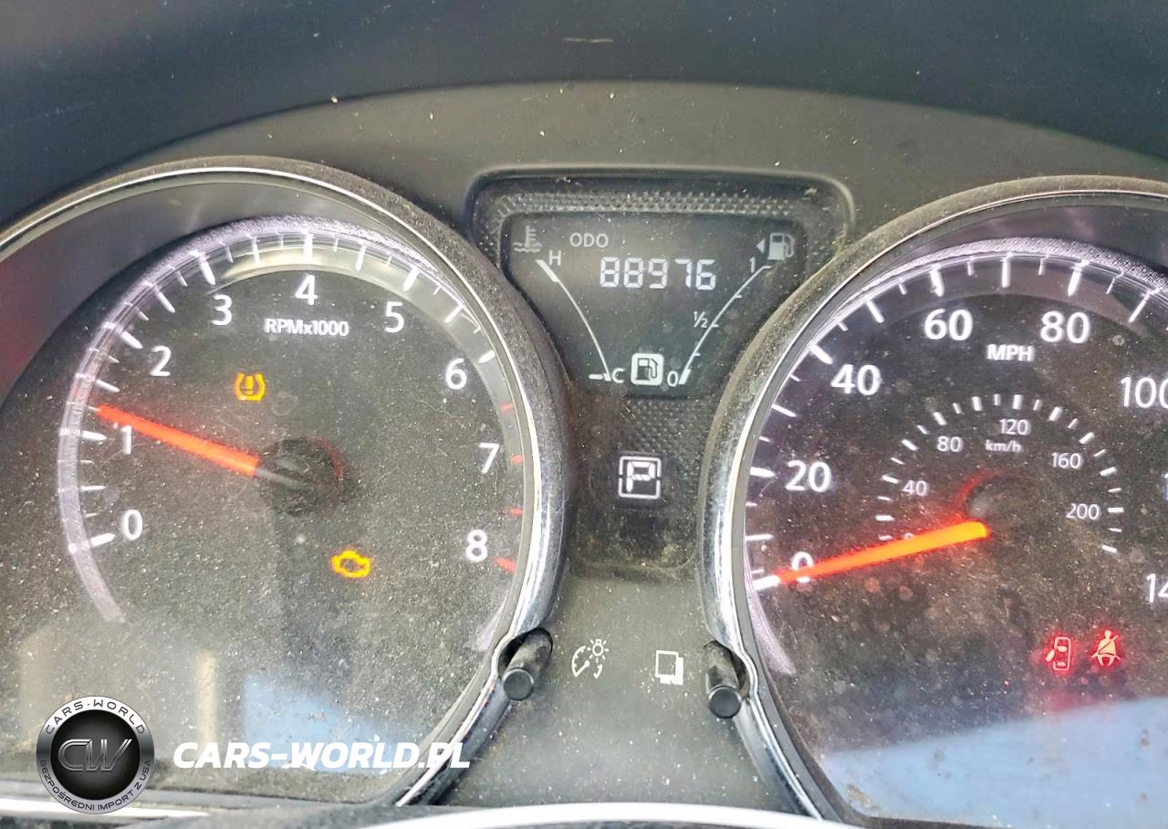 2018 Nissan Versa Sv VIN:3N1CN7AP3JL861134 - 9