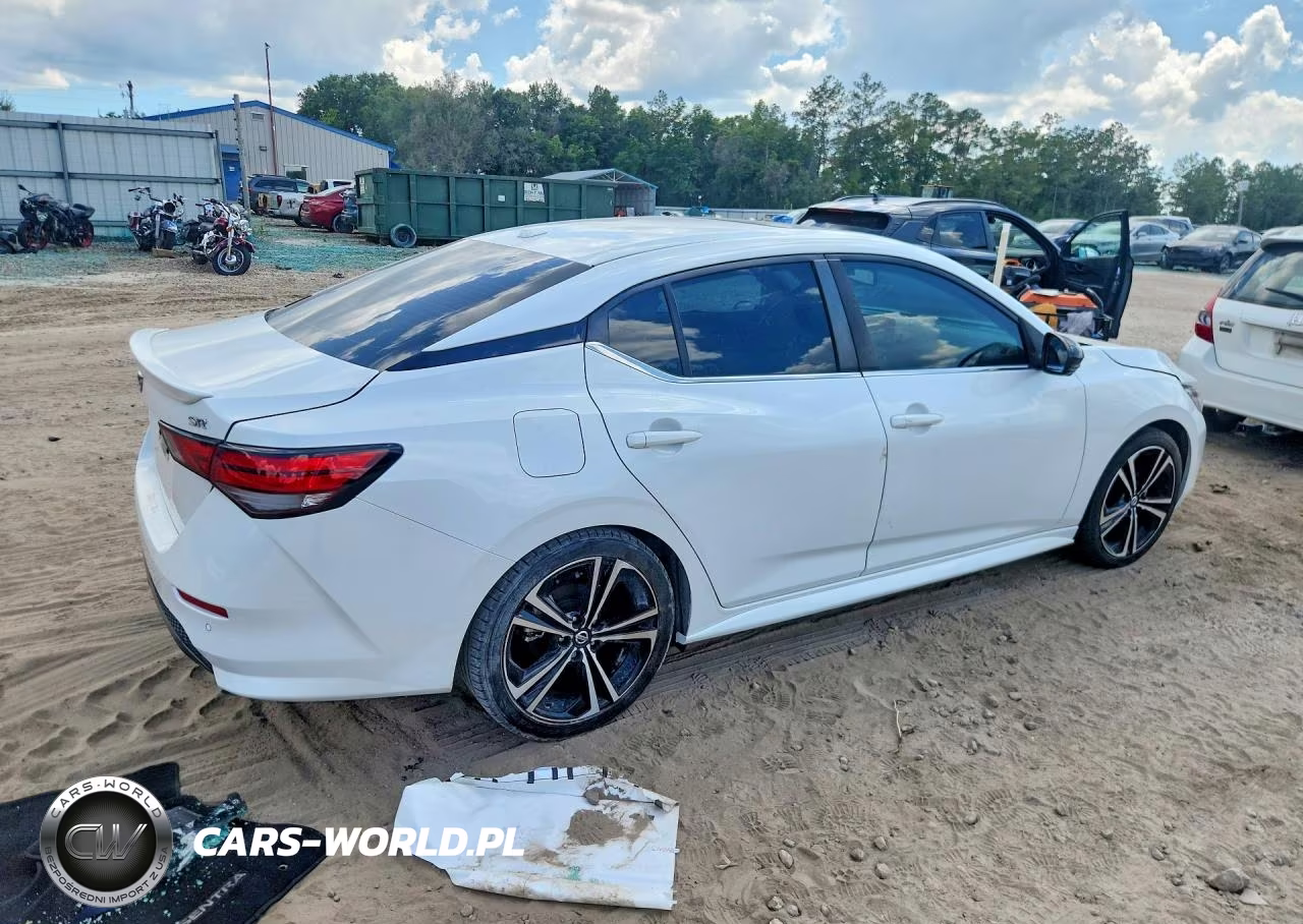 2021 Nissan Sentra Sr VIN:3N1AB8DV6MY324216 - 3