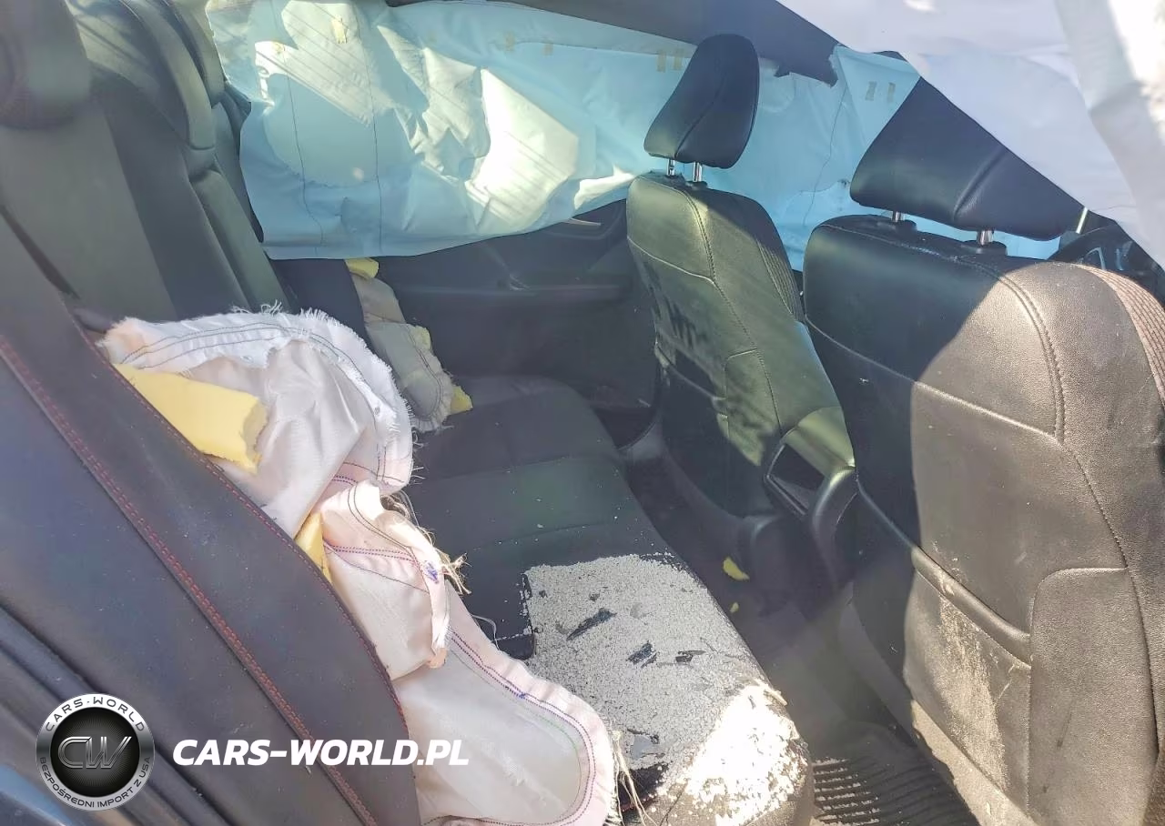 2016 Toyota Camry VIN:4T1BF1FK9GU240457 - 10