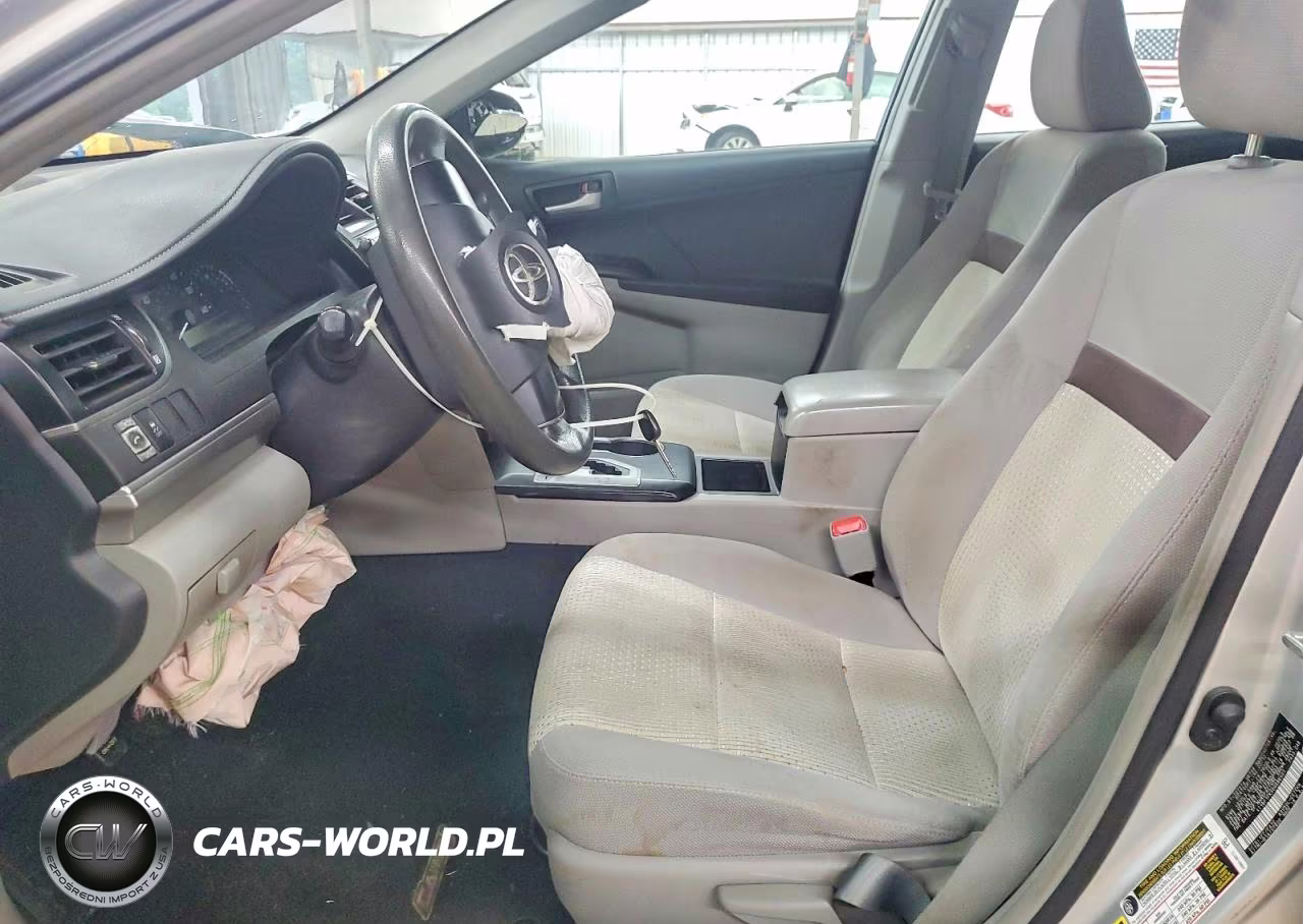 2012 Toyota Camry L VIN:4T1BF1FKXCU586401 - 7