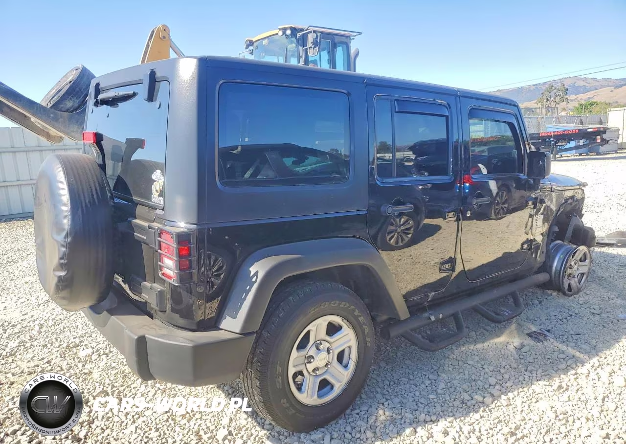2016 Jeep Wrangler Unlimited Sport VIN:1C4BJWDG1GL155066 - 3