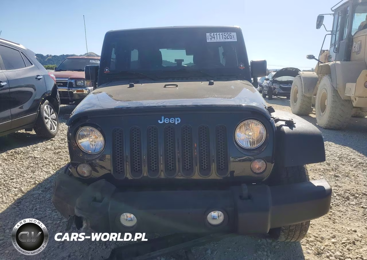 2016 Jeep Wrangler Unlimited Sport VIN:1C4BJWDG1GL155066 - 5