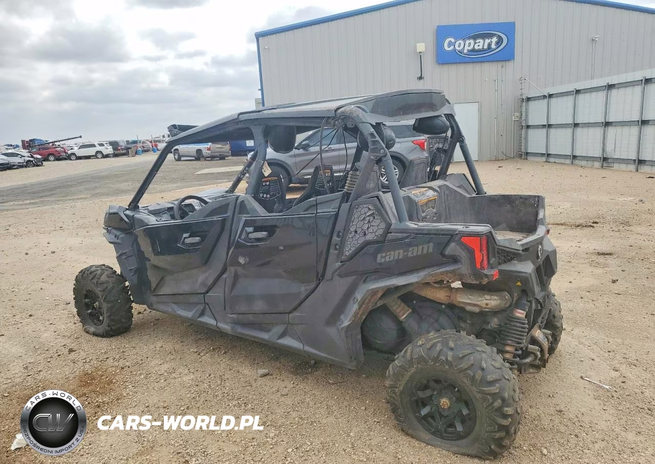 2022 Can-Am Maverick Sport Utility Vehicle VIN:3JB1BAX48NK000330 - 3