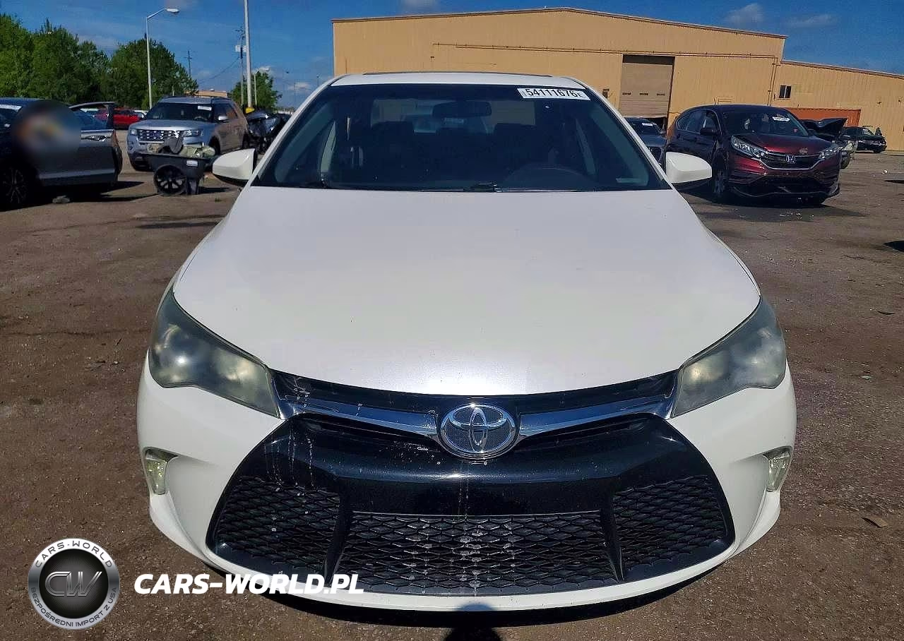 2015 Toyota Camry Xse VIN:4T1BF1FK0FU499675 - 5