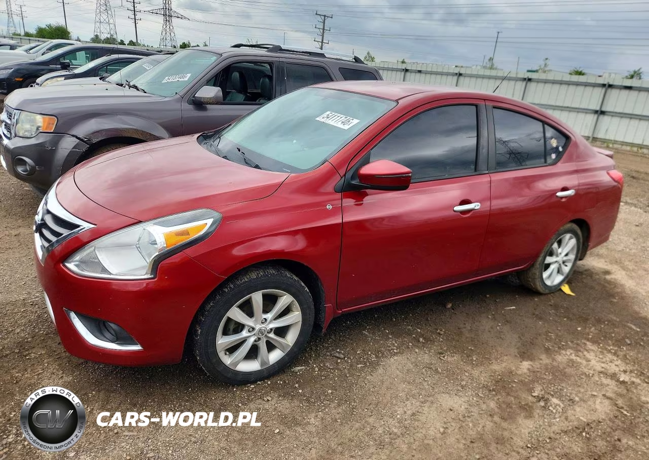 2015 Nissan Versa 1.6 Sl – zdjęcie 1 z 12
