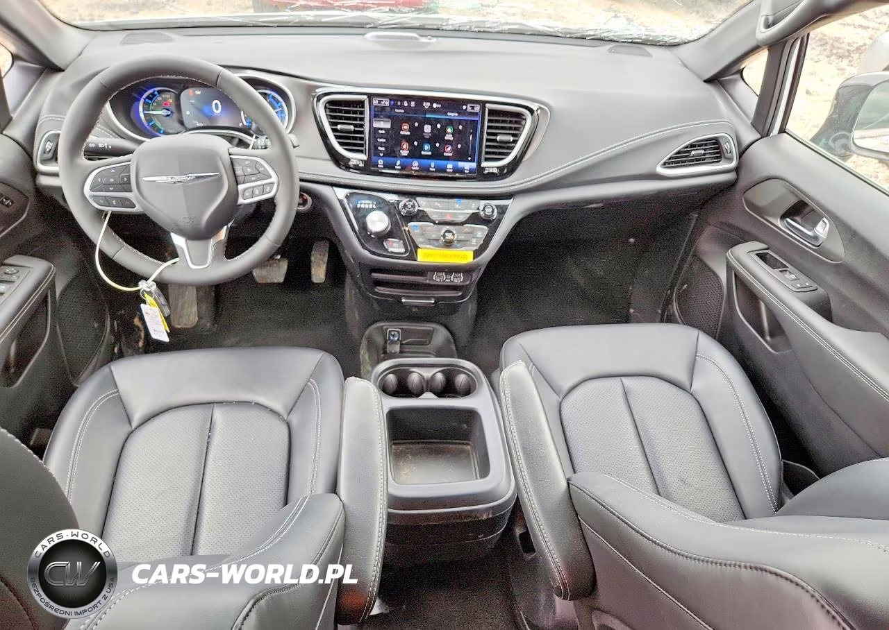 2025 Chrysler Pacifica Hybrid Select VIN:2C4RC1S74SR500220 - 8