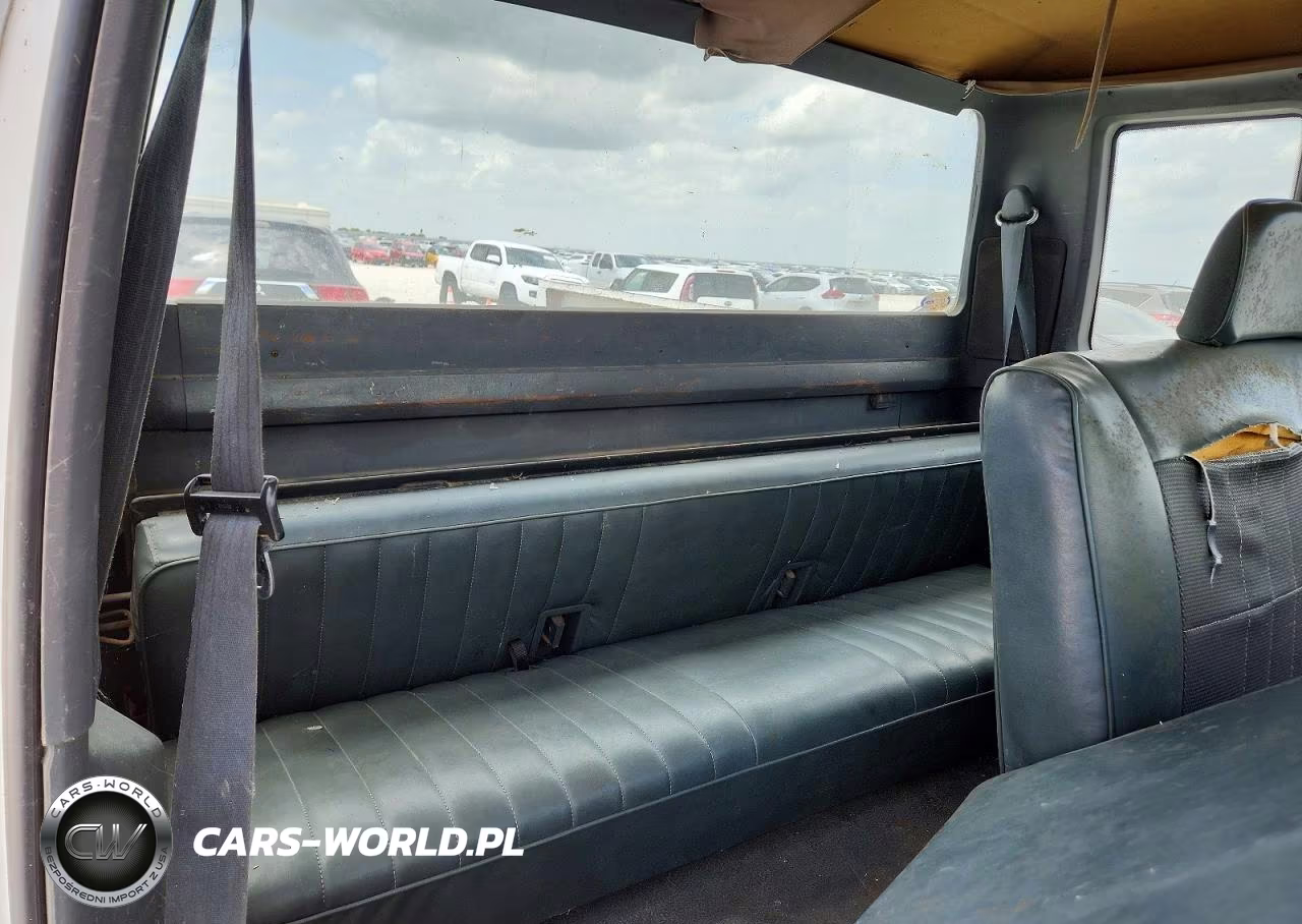 1993 Ford F150 VIN:1FTEX15YXPKA61926 - 10