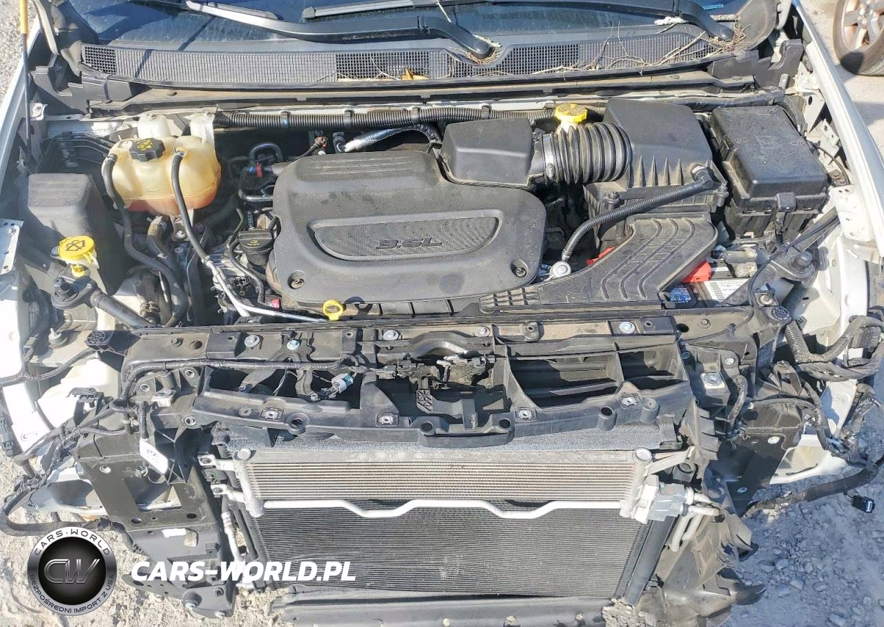 2020 Chrysler Pacifica Touring L Plus VIN:2C4RC1EG7LR229621 - 12