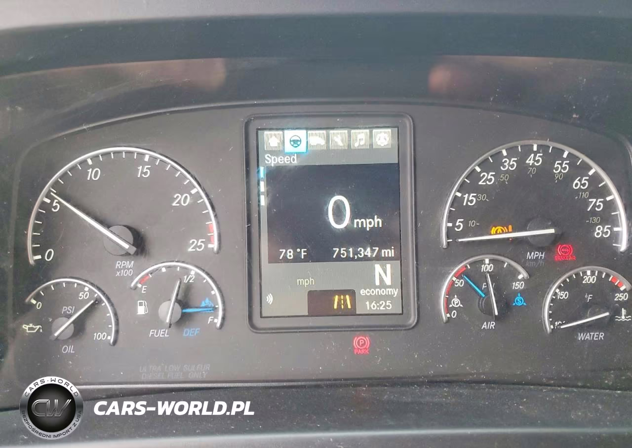 2021 Freightliner Cascadia 126 VIN:3AKJHHDR4MSMC0314 - 8